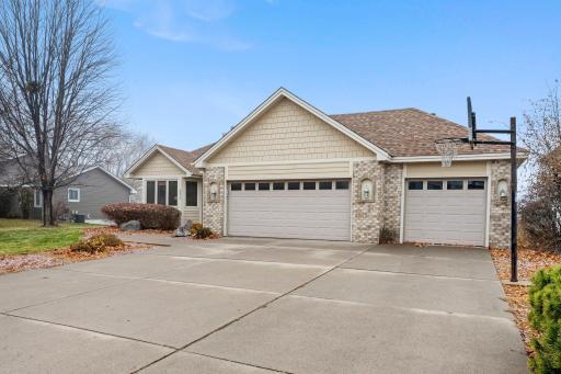 8-web-or-mls-9213 Yates Bay Ct (37 of 331).jpg