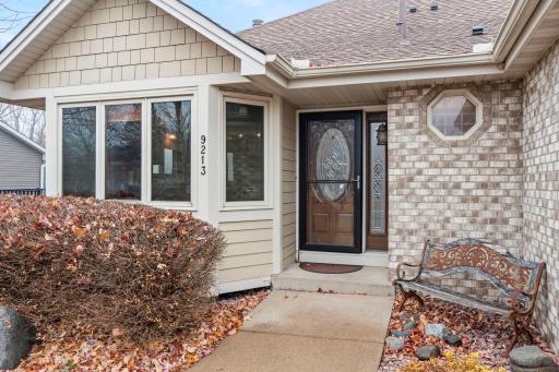 13-web-or-mls-9213 Yates Bay Ct (64 of 331).jpg