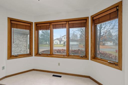 23-web-or-mls-9213 Yates Bay Ct (139 of 331).jpg