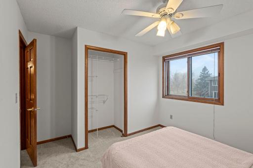 37-web-or-mls-9213 Yates Bay Ct (229 of 331).jpg
