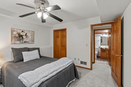 52-web-or-mls-9213 Yates Bay Ct (304 of 331).jpg