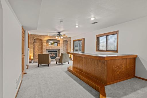 49-web-or-mls-9213 Yates Bay Ct (289 of 331).jpg