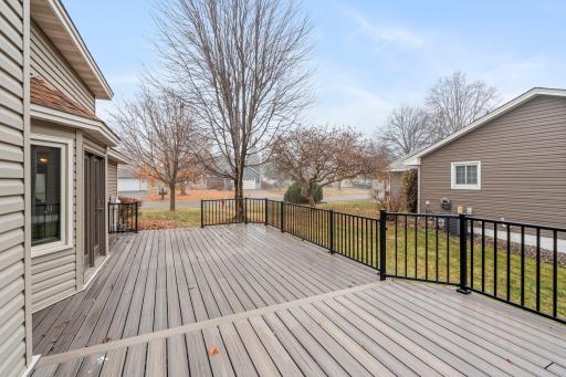 60-web-or-mls-9213 Yates Bay Ct (84 of 331).jpg