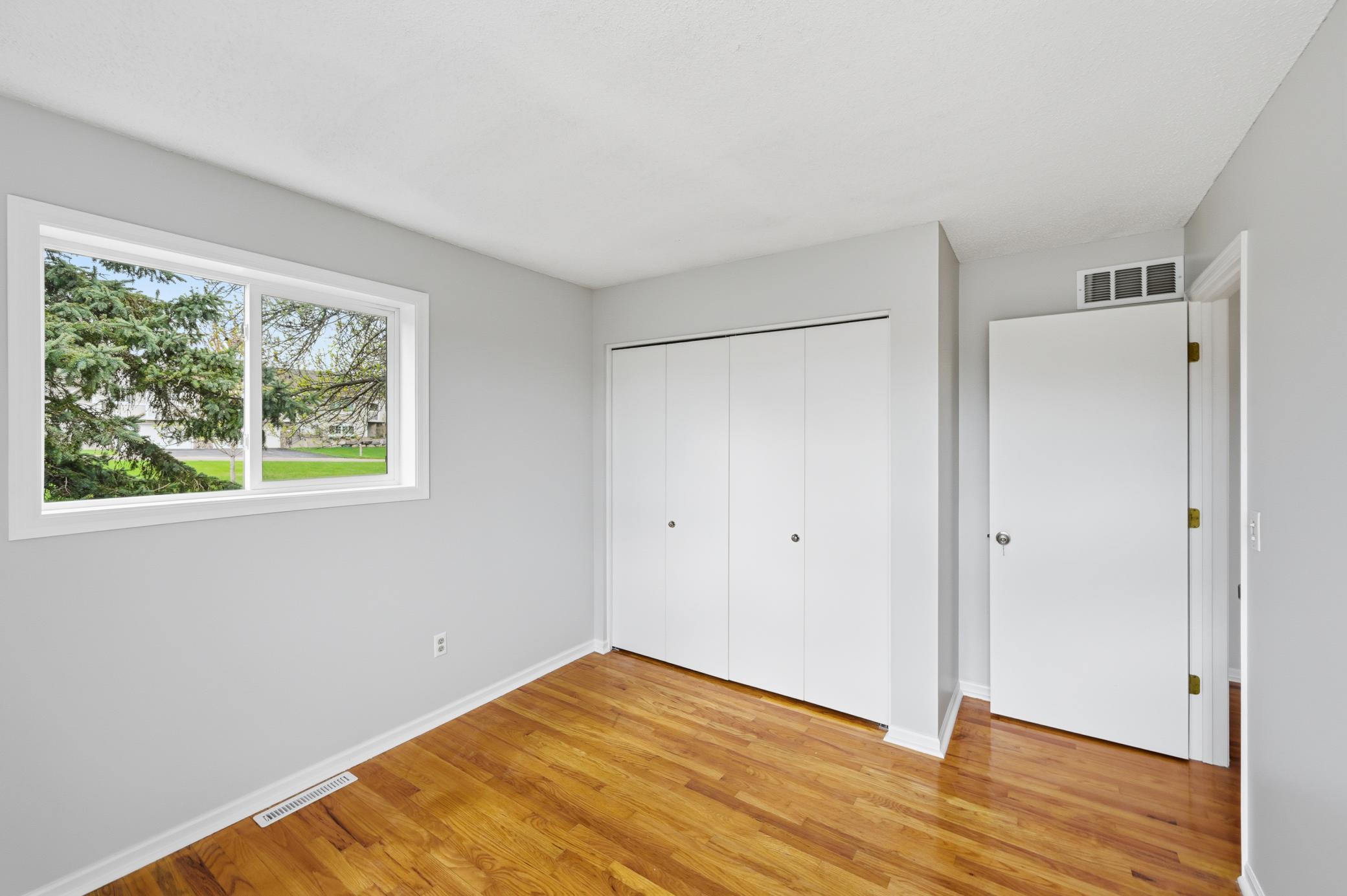 Second upper level bedroom.
