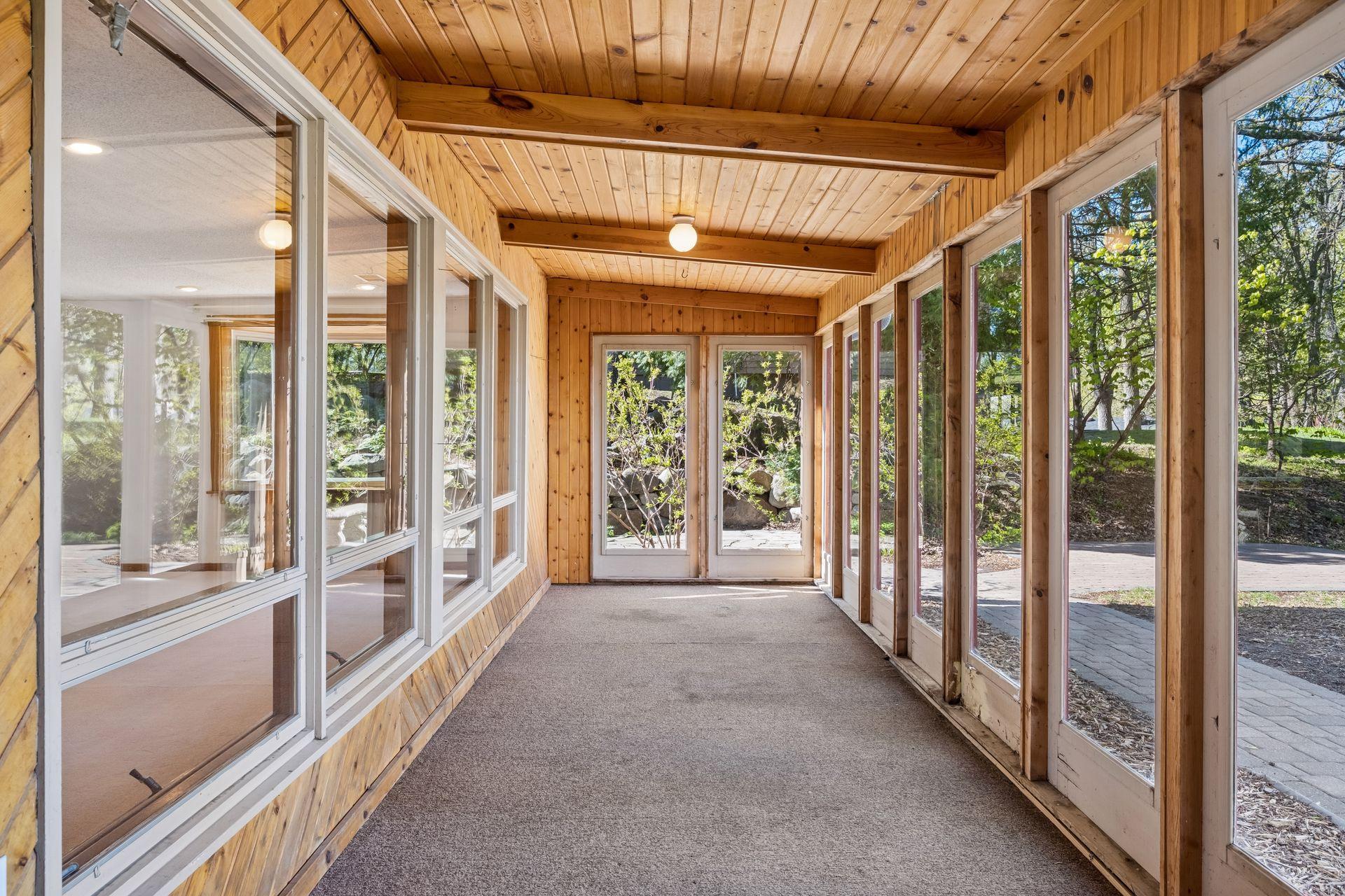 Imagine the possibilities with a screened-in porch to enjoy lake life!