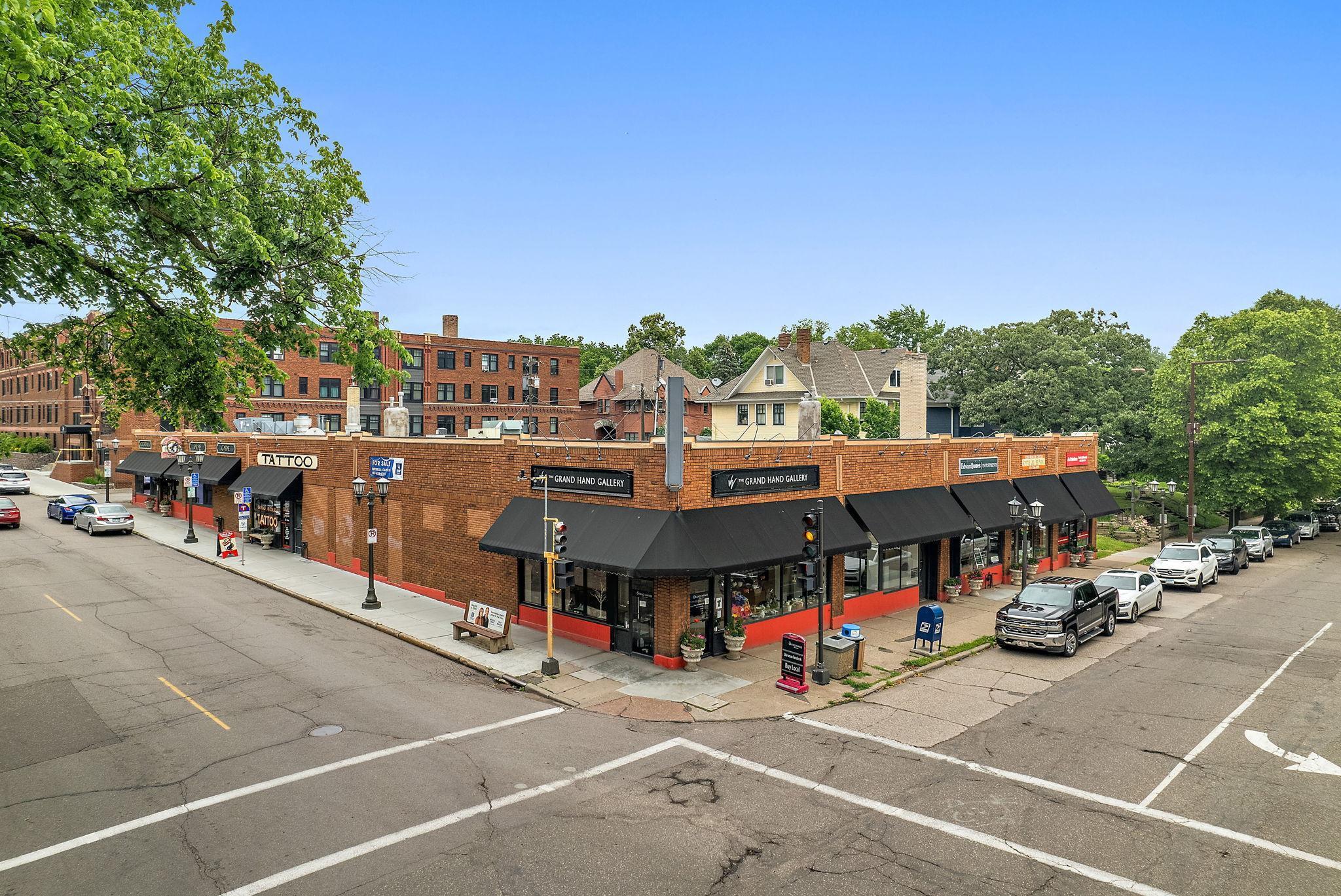 Merchants of Crocus Hill