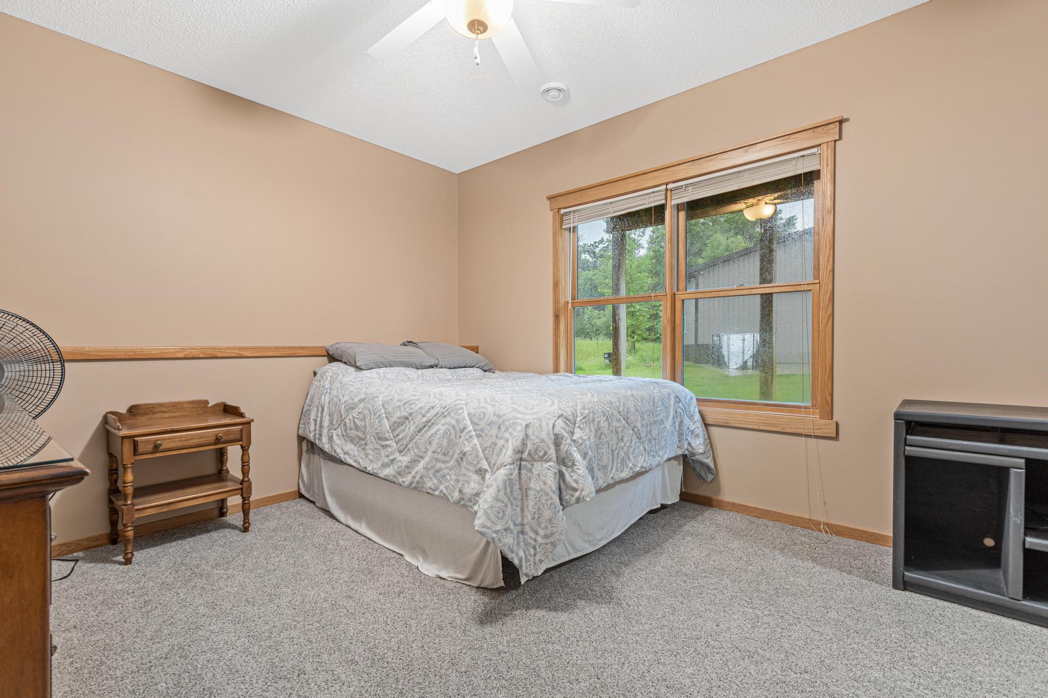 5180 241st Court NW-19.jpg
