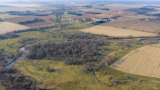 7239 River Road, Chester, IA 52134