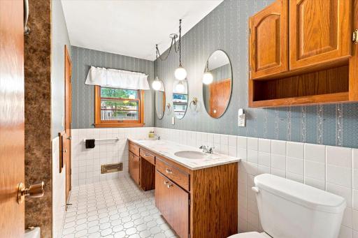 Full Bath on main level with double bowl sink