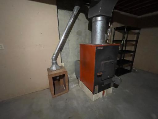 WOOD FURNACE PRIMARY OR BACK UP HEAT SOURCE