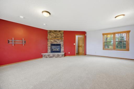 20482 28th Avenue N, Hawley, MN 56549