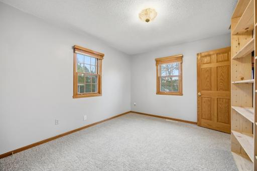 20482 28th Avenue N, Hawley, MN 56549