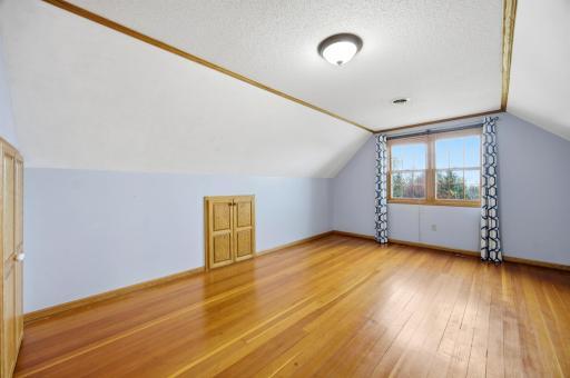 20482 28th Avenue N, Hawley, MN 56549