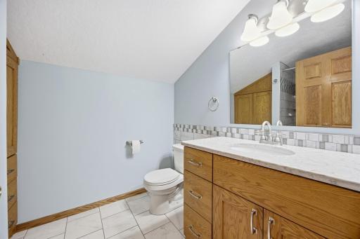 20482 28th Avenue N, Hawley, MN 56549