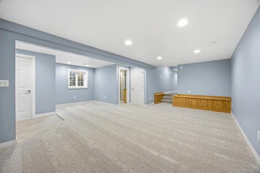 20482 28th Avenue N, Hawley, MN 56549