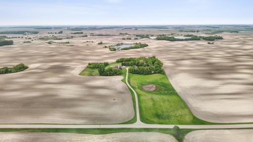 20482 28th Avenue N, Hawley, MN 56549