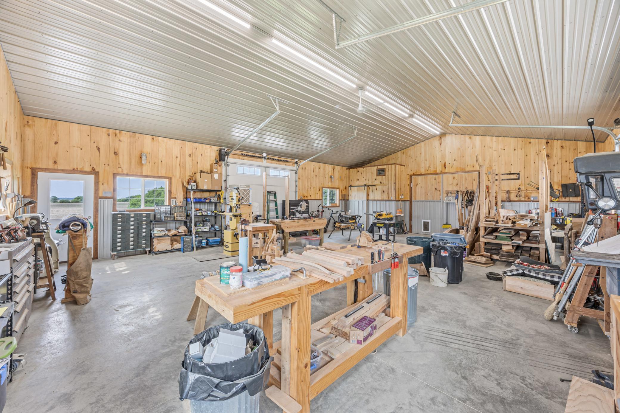 30' x 40' finished garage