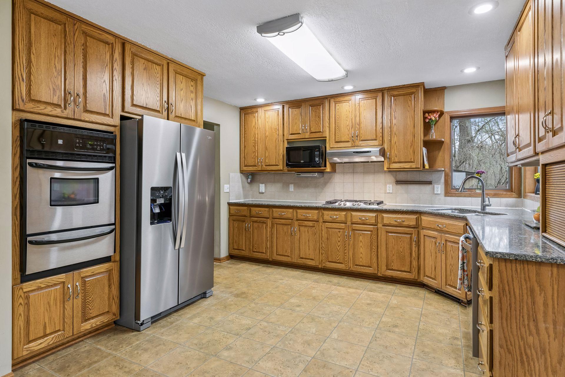 Generous size kitchen for your cooking desires