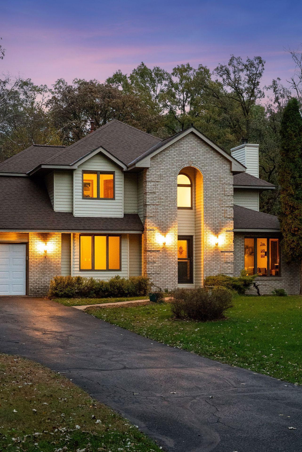 Inviting exterior with picture-perfect lighting