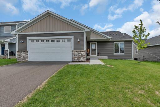 419 Bluebird Drive NW, Isanti, MN 55040