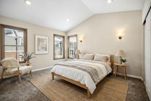 7526 W 111th Street, Bloomington, MN 55438