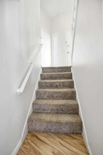 7526 W 111th Street, Bloomington, MN 55438