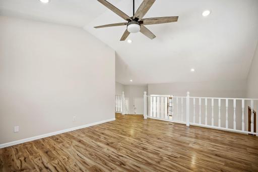 7526 W 111th Street, Bloomington, MN 55438