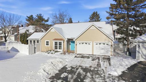 7526 W 111th Street, Bloomington, MN 55438