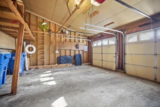 7526 W 111th Street, Bloomington, MN 55438