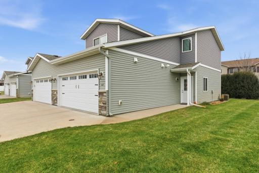 521 Faith Lane, Saint Joseph, MN 56374