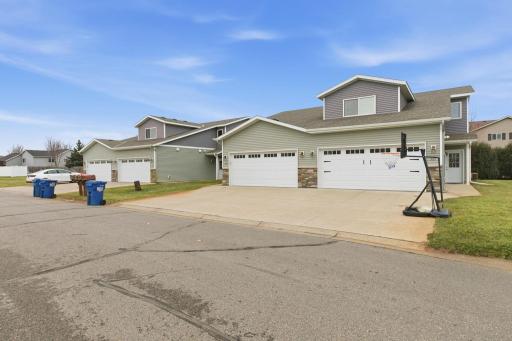 521 Faith Lane, Saint Joseph, MN 56374