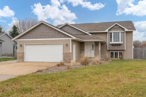 Photo for 900 10th Street SE, Waseca, MN 56093 - listing #6822077 900 10th Street SE, Waseca, MN 56093