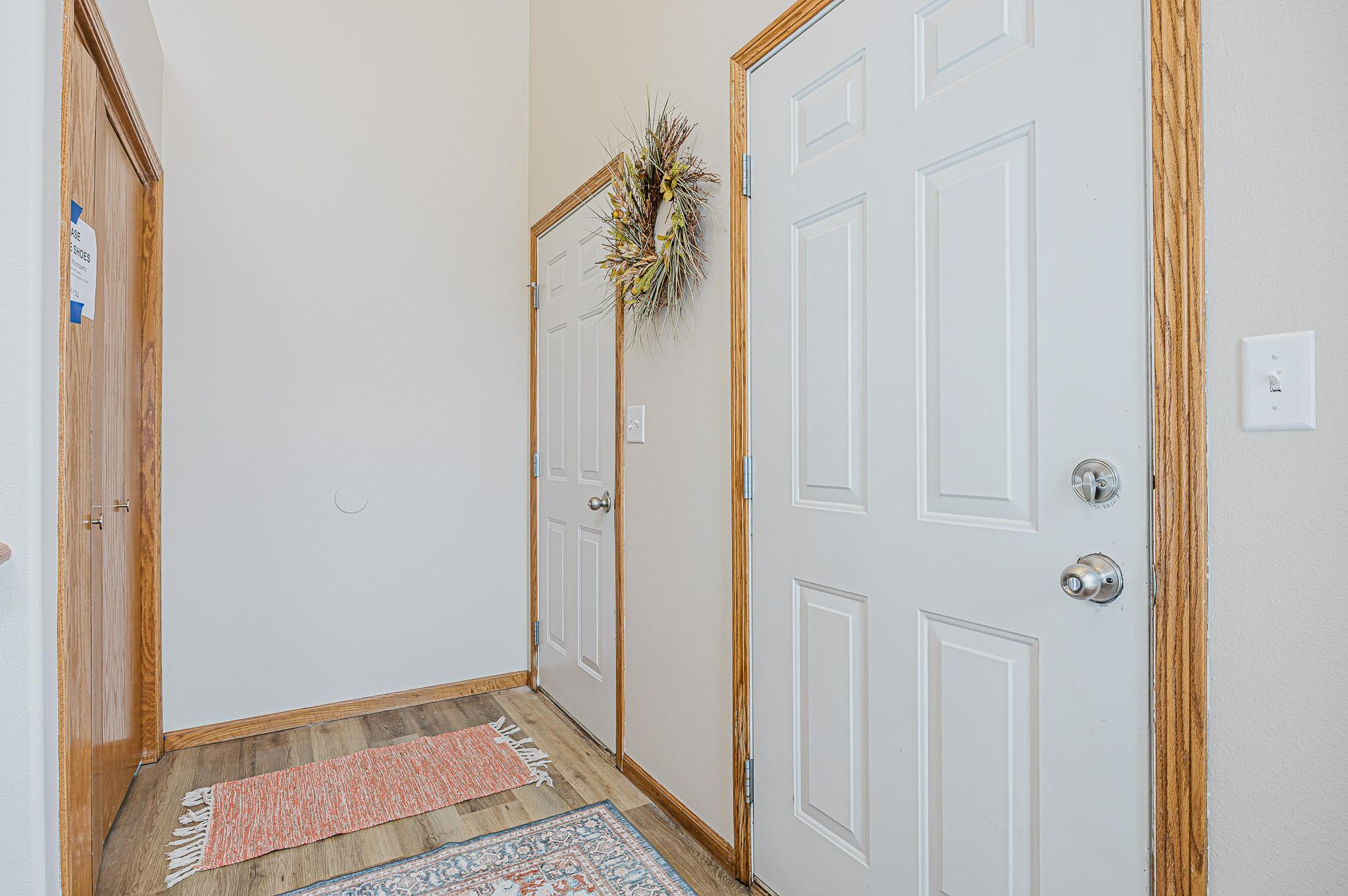 909 38 1-2 Ave W West Fargo, ND 58078-4.jpg