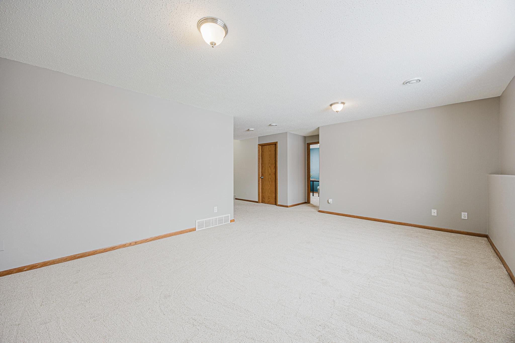 909 38 1-2 Ave W West Fargo, ND 58078-26.jpg