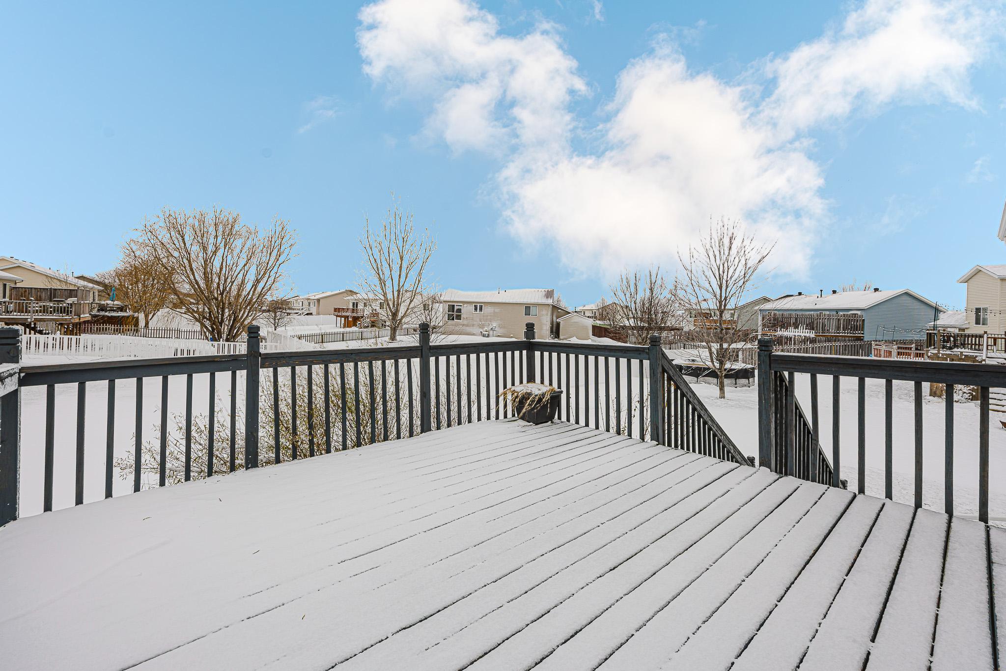 909 38 1-2 Ave W West Fargo, ND 58078-35.jpg
