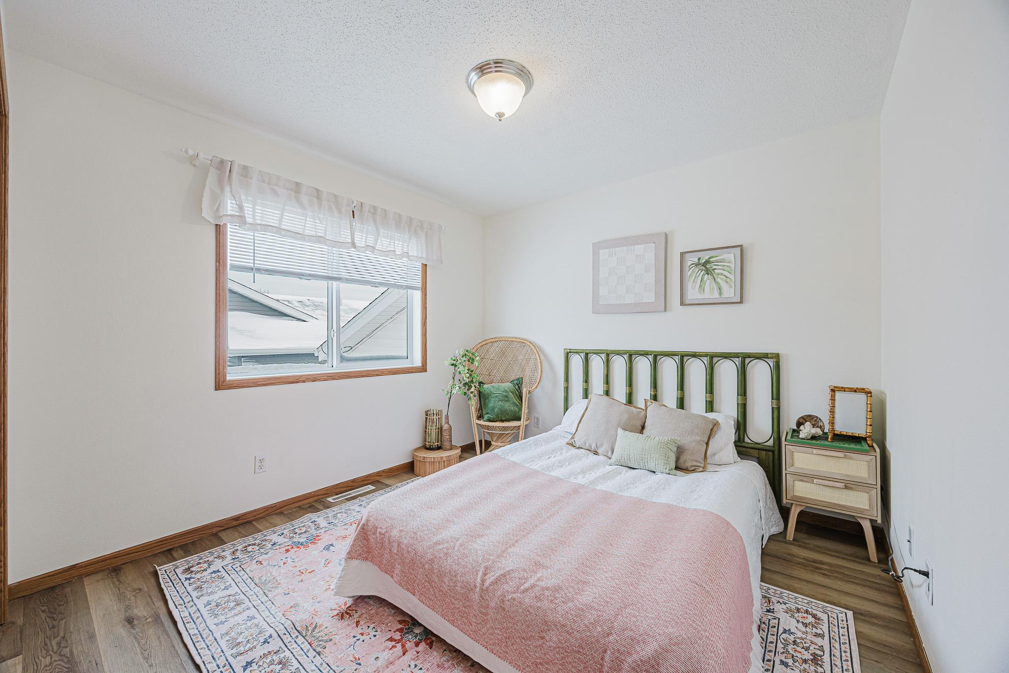 909 38 1-2 Ave W West Fargo, ND 58078-18.jpg
