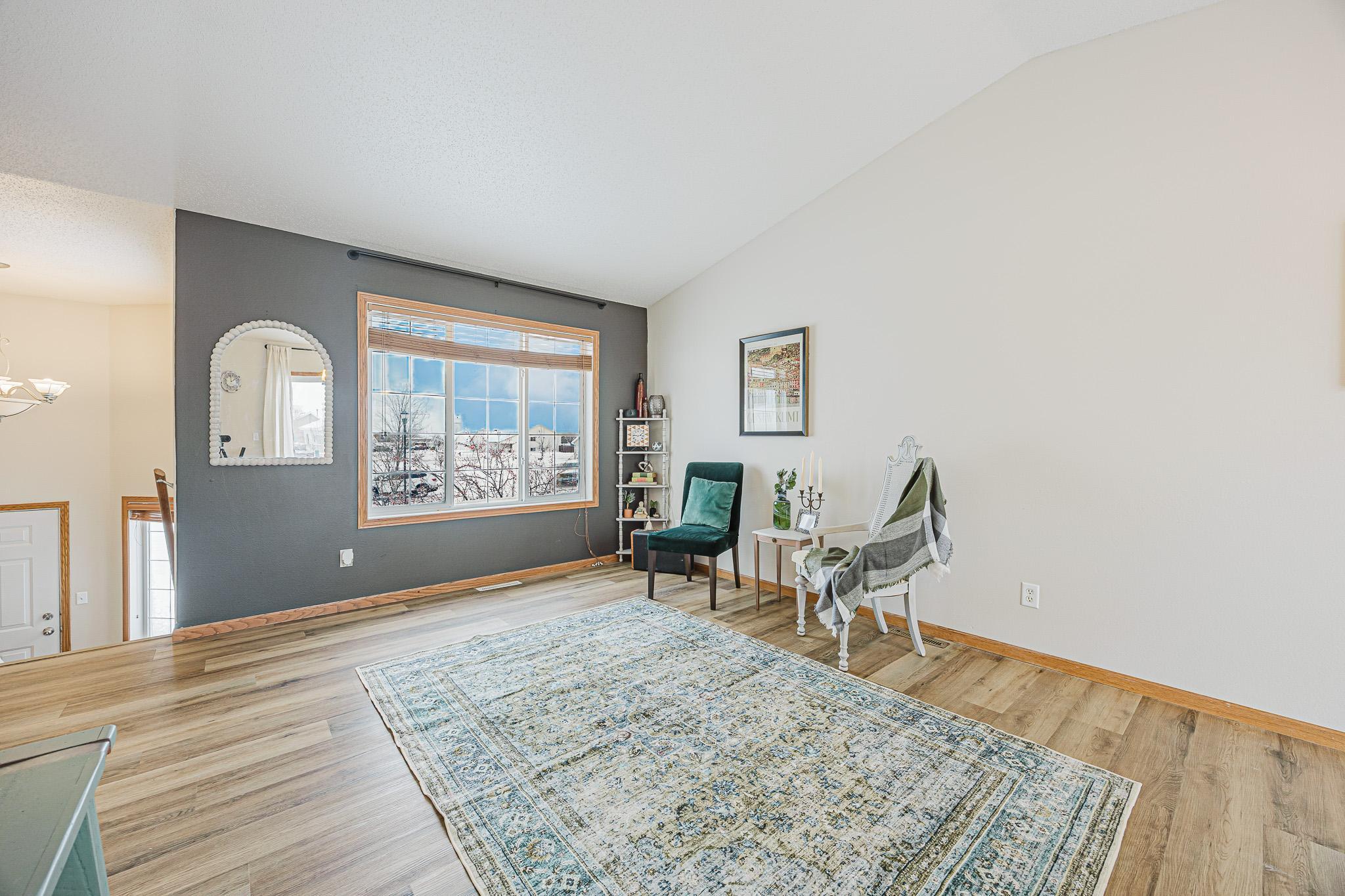 909 38 1-2 Ave W West Fargo, ND 58078-9.jpg
