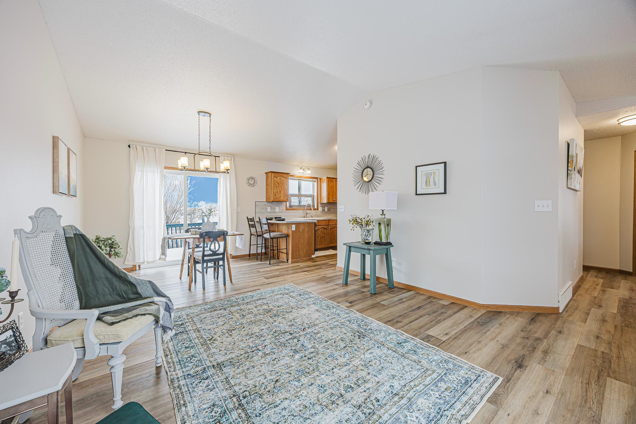 909 38 1-2 Ave W West Fargo, ND 58078-8.jpg
