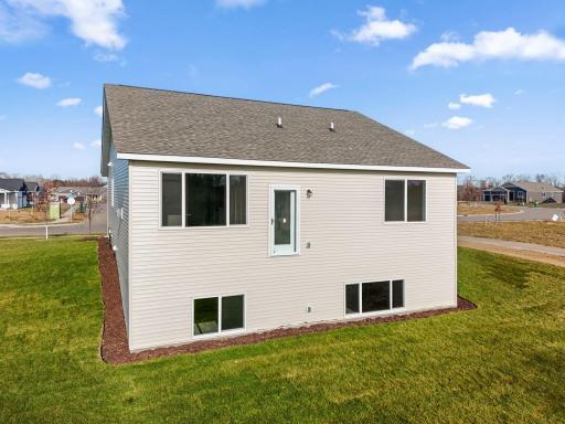 1356 Wisteria Lane, New Richmond, WI 54017