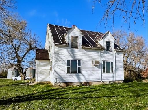 Great potential to create your dream acreage near Canby, Madison, and Dawson!