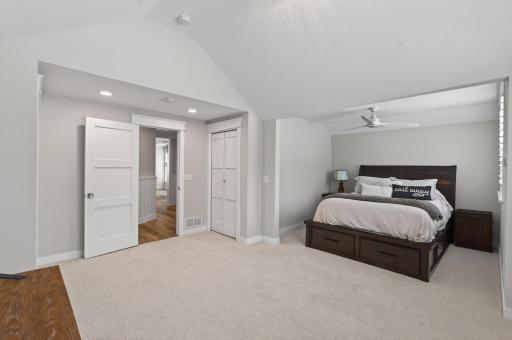 939 Park Avenue, Mahtomedi, MN 55115