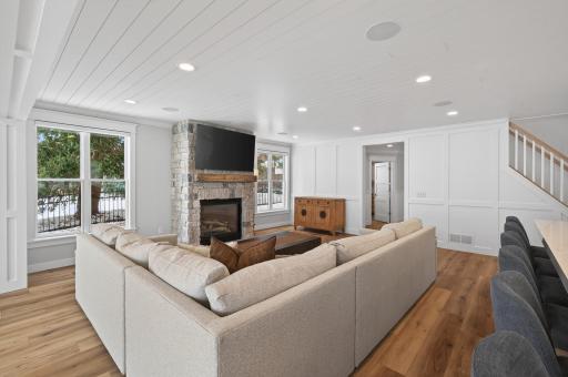 939 Park Avenue, Mahtomedi, MN 55115