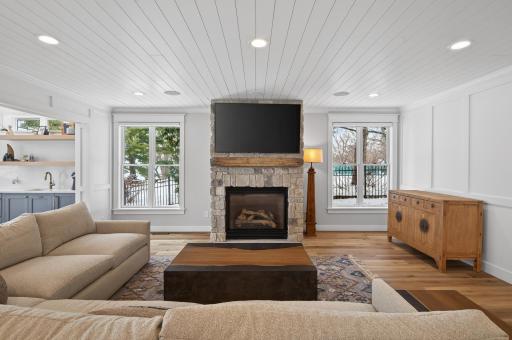 939 Park Avenue, Mahtomedi, MN 55115