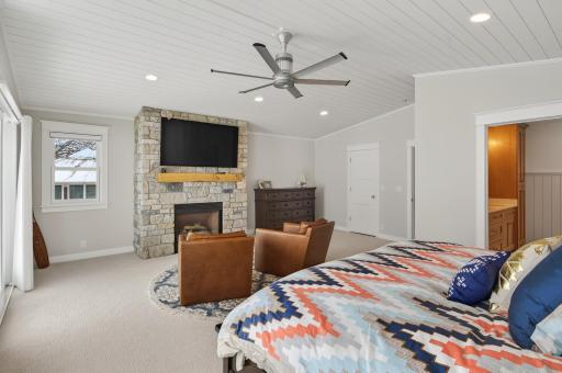 939 Park Avenue, Mahtomedi, MN 55115
