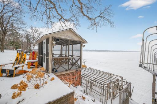 939 Park Avenue, Mahtomedi, MN 55115