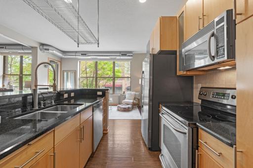 3640 Wooddale Avenue S, 102, Saint Louis Park, MN 55416