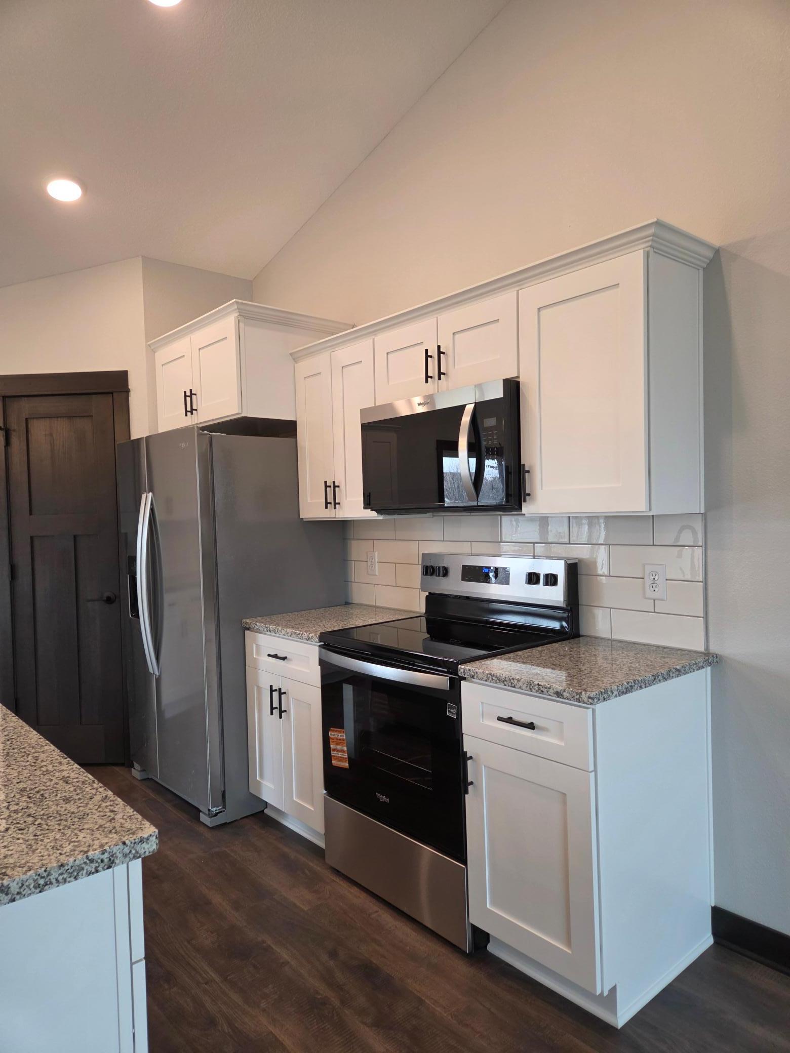 *ACTUAL PROPERTY* Kitchen