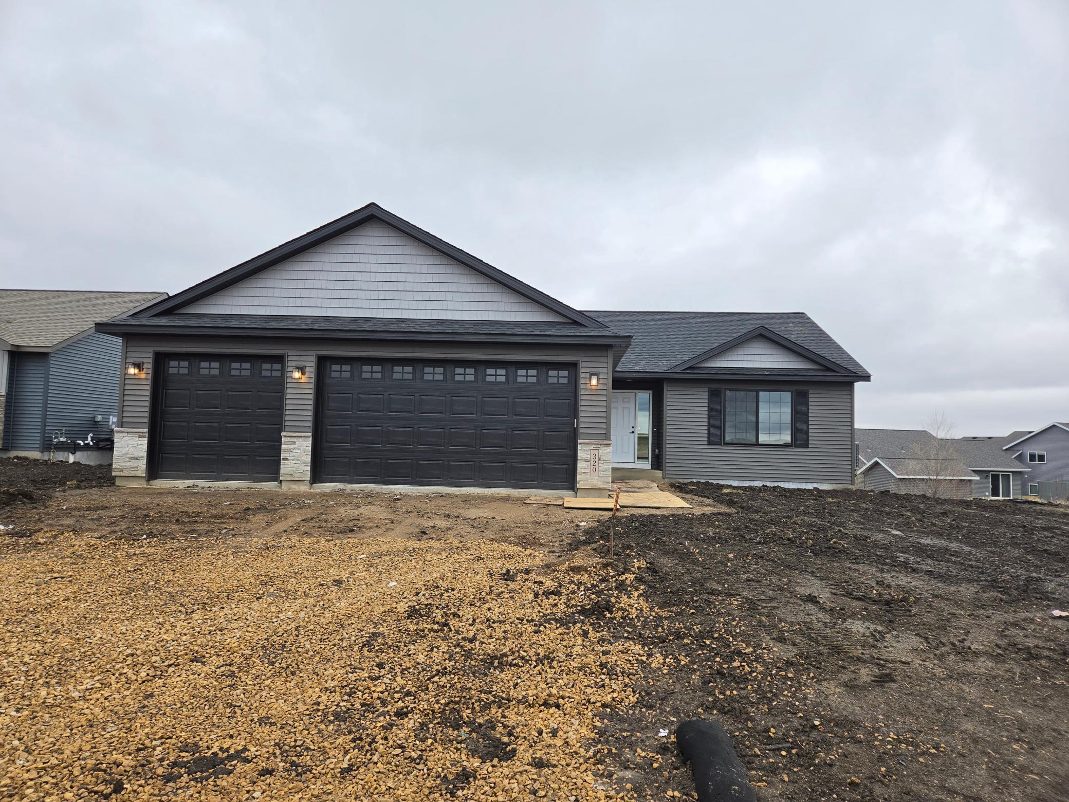 *ACTUAL PROPERTY* Front View