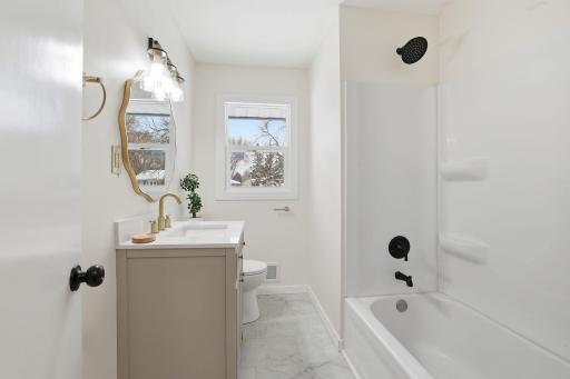 16-web-or-mls-6Z7A8939 Jon Engeswick.jpg