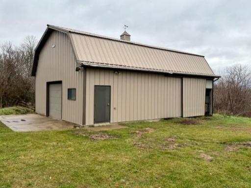 45722 County Road 15, Windom, MN 56101